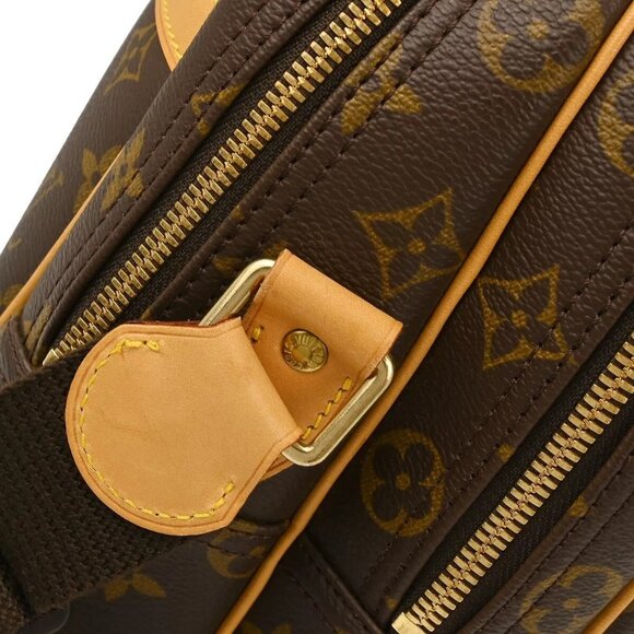 Louis Vuitton Monogram Reporter GM Shoulder Bag - Picture 6 of 12